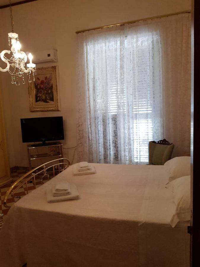 La Casa Di Nonna Apartment Naples Exterior photo