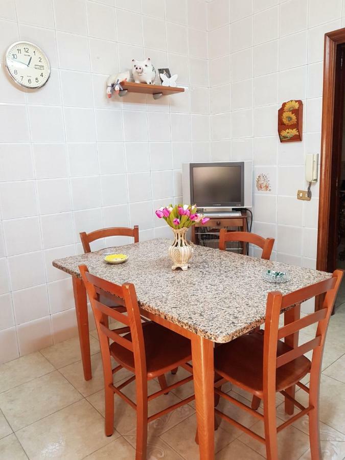 La Casa Di Nonna Apartment Naples Exterior photo