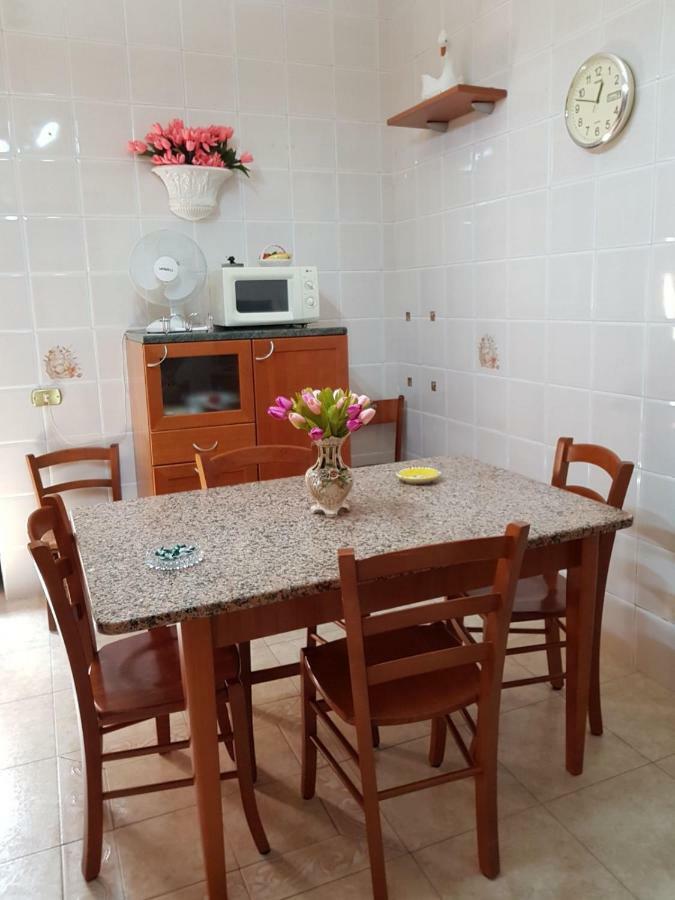 La Casa Di Nonna Apartment Naples Exterior photo