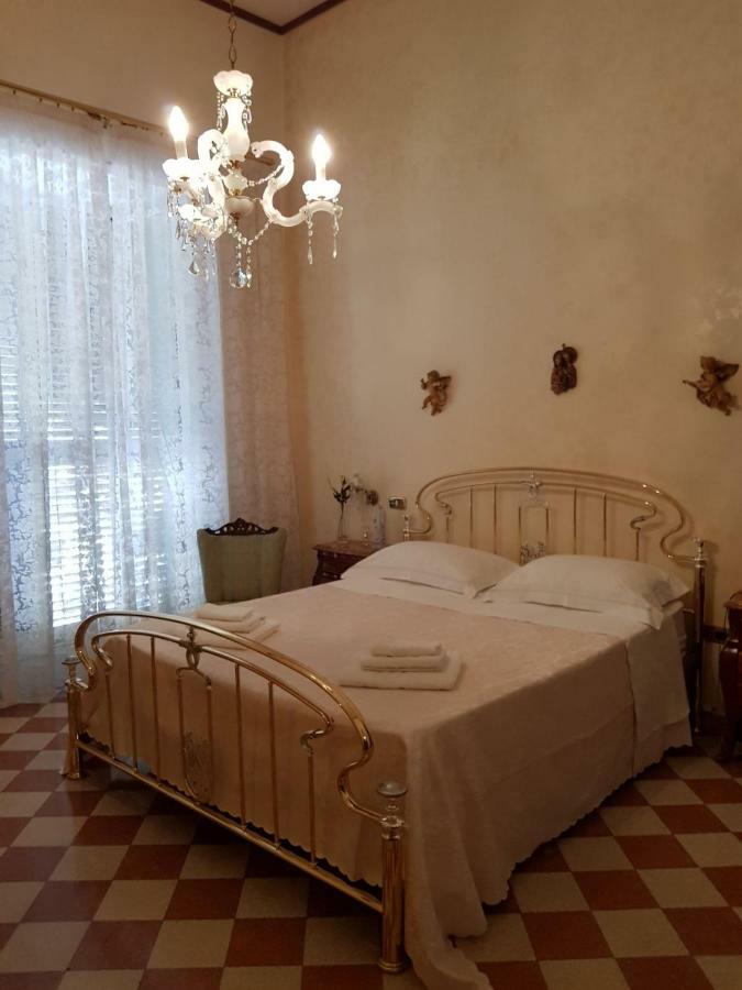 La Casa Di Nonna Apartment Naples Exterior photo