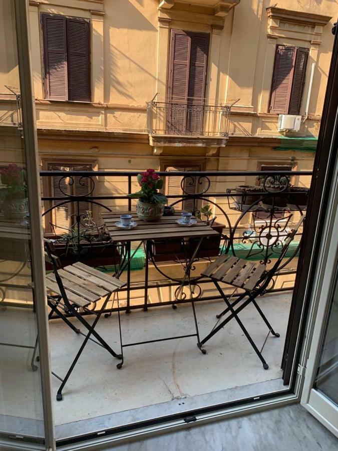 La Casa Di Nonna Apartment Naples Exterior photo
